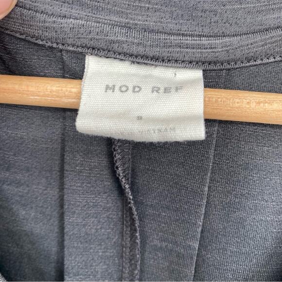 Mod Ref Shirt Women's Essential Short Sleeve V-Neck w/ Back Pleat S - Picture 9 of 10